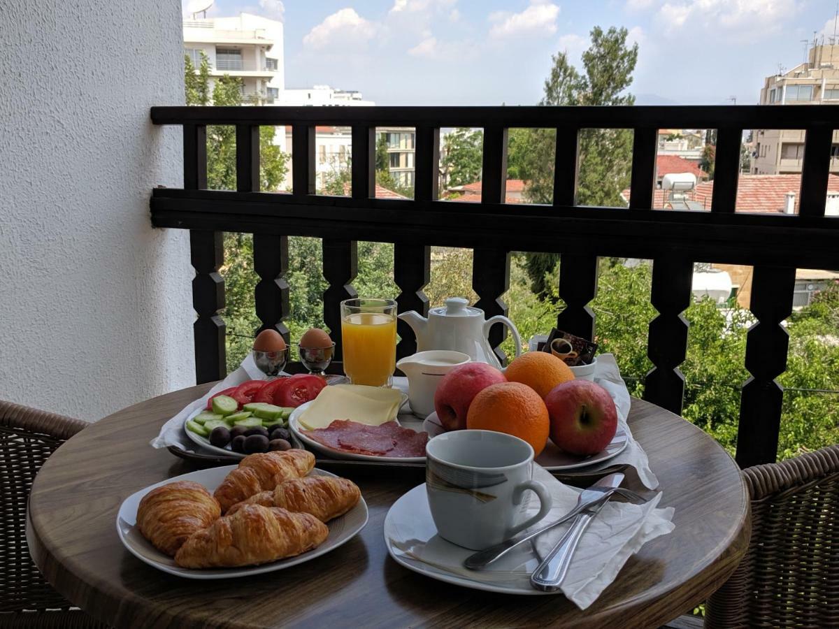 Lordos Hotel Apartments Никозия Екстериор снимка